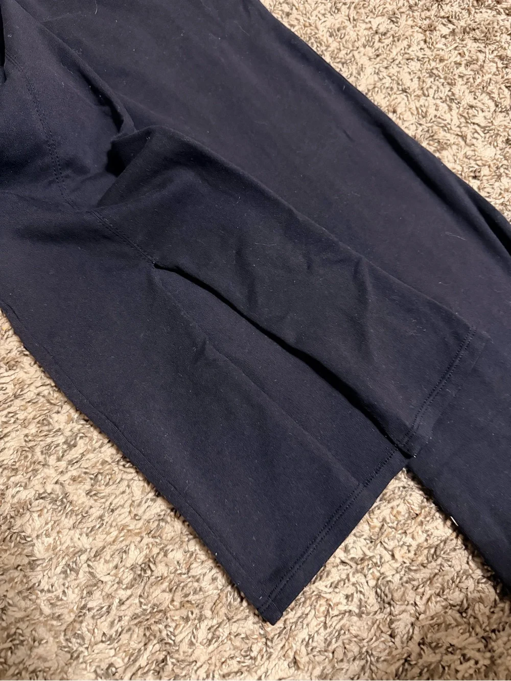 Alo yoga black airbrush high rise flutter leggings